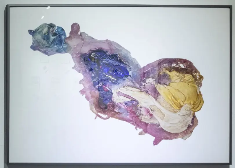 Fragments of Desire: Mutating Objects (변이하는 객체들), painting by Yeongju Yang