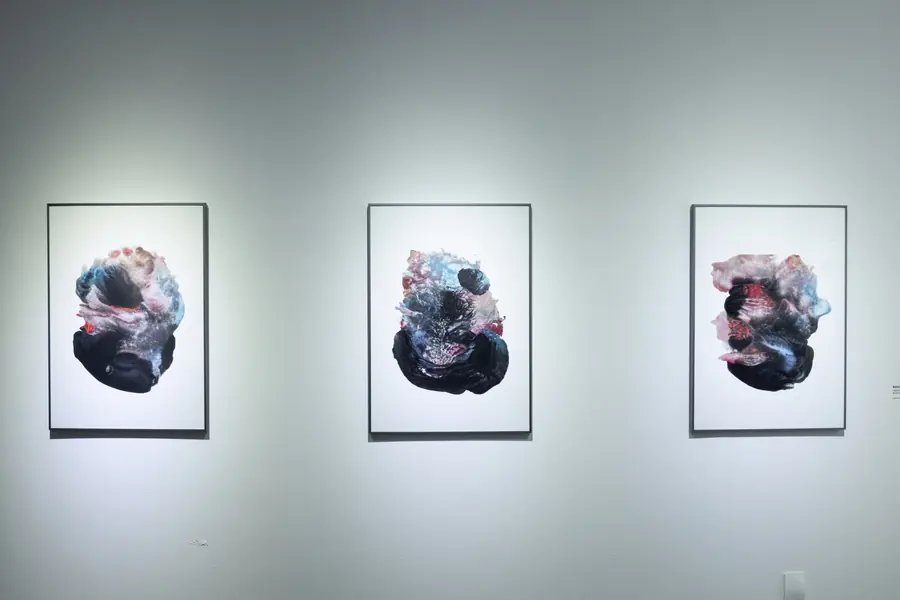 Fragments of Desire: Mutating Objects (변이하는 객체들), triptych, painting by Yeongju Yang